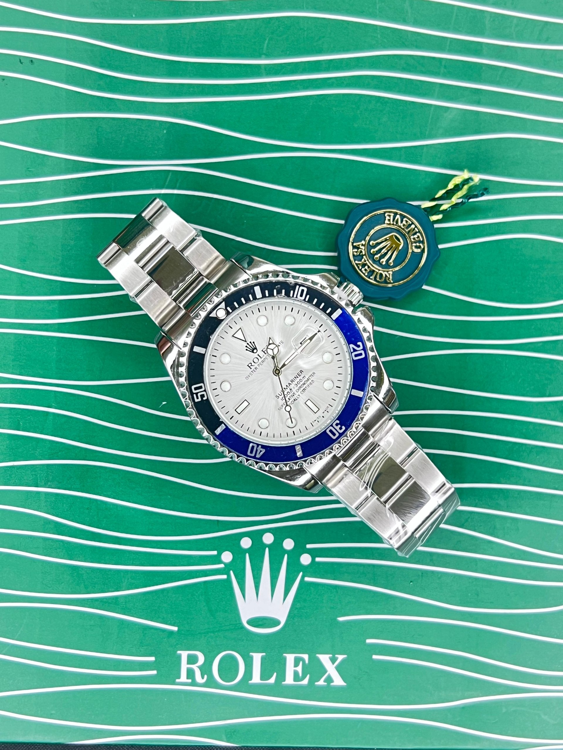 Reloj Submariner - No es Solo un Reloj... Es la Presencia que Habla por Ti.